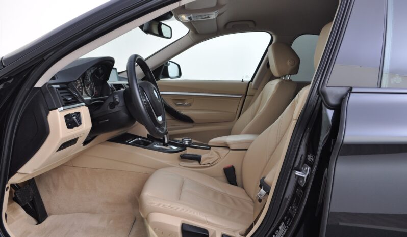 BMW 335i GT xDrive Luxury Line Steptronic (Limousine) voll